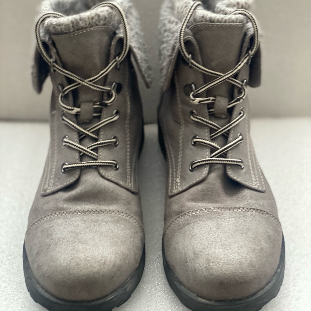 White Mountain Womens Sandro Gray Combat Boots Shoes SIZE 10M